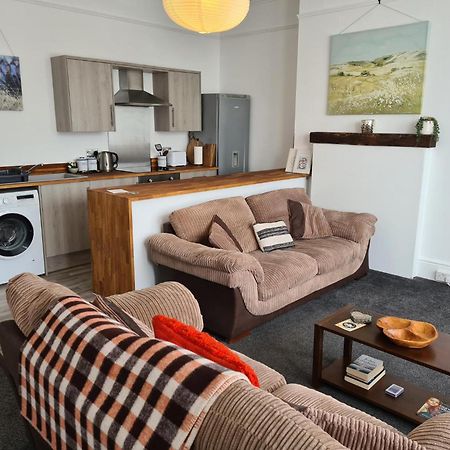 Gorgeous Sea View Apartment 5 Mins To The Beach St Leonards-on-Sea Exteriör bild