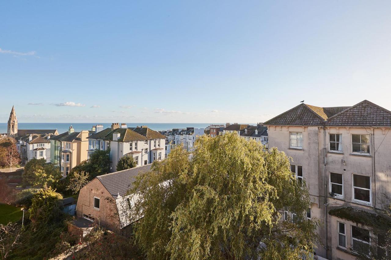 Gorgeous Sea View Apartment 5 Mins To The Beach St Leonards-on-Sea Exteriör bild